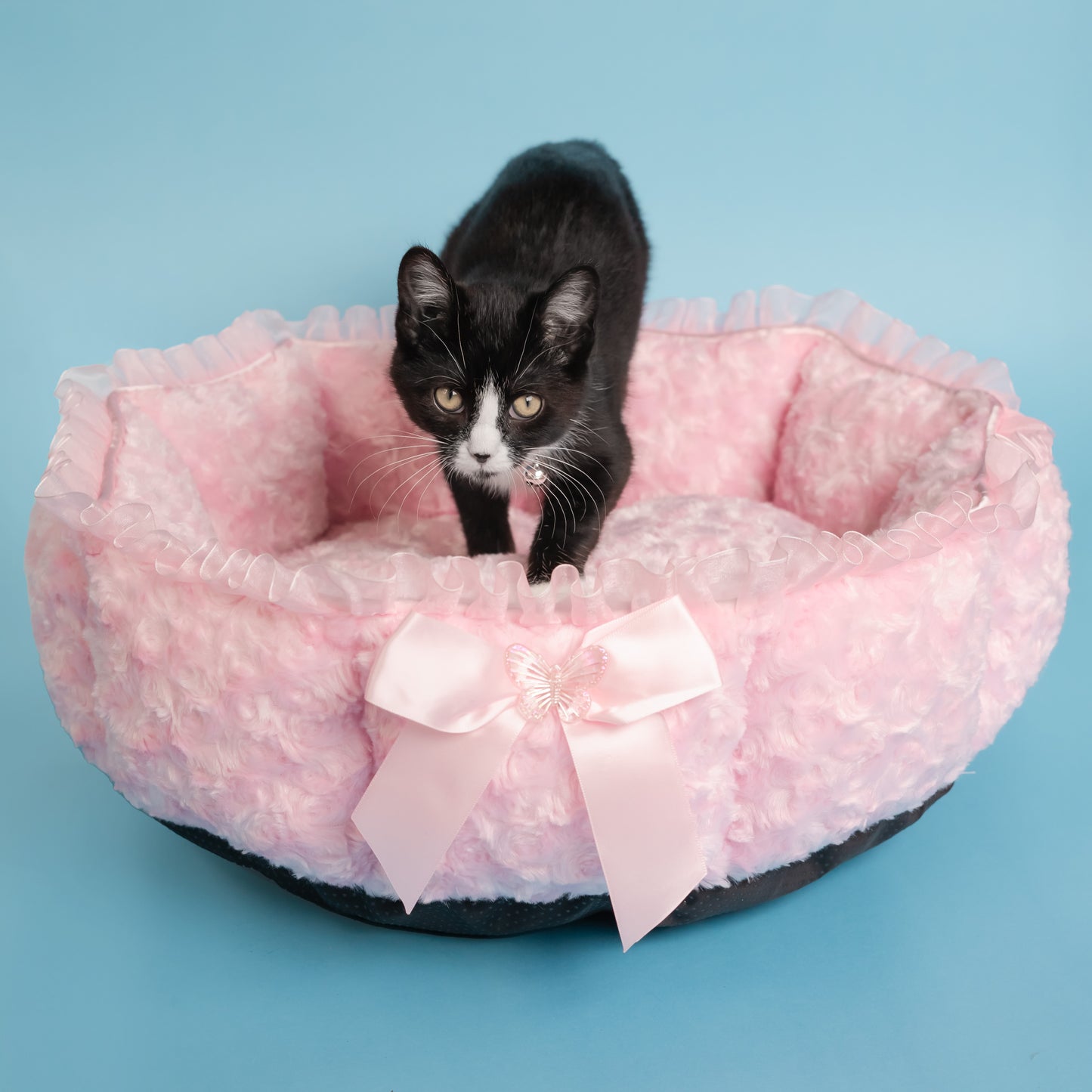 Ruffle And Bow Cuddle Bed for Pets - Pink